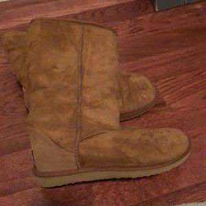 Ugg classic tall boots